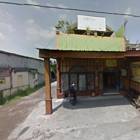 Hotel Erysa Juanda Sedati Exterior foto